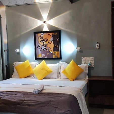 Shankar Homestay Хампи Екстериор снимка