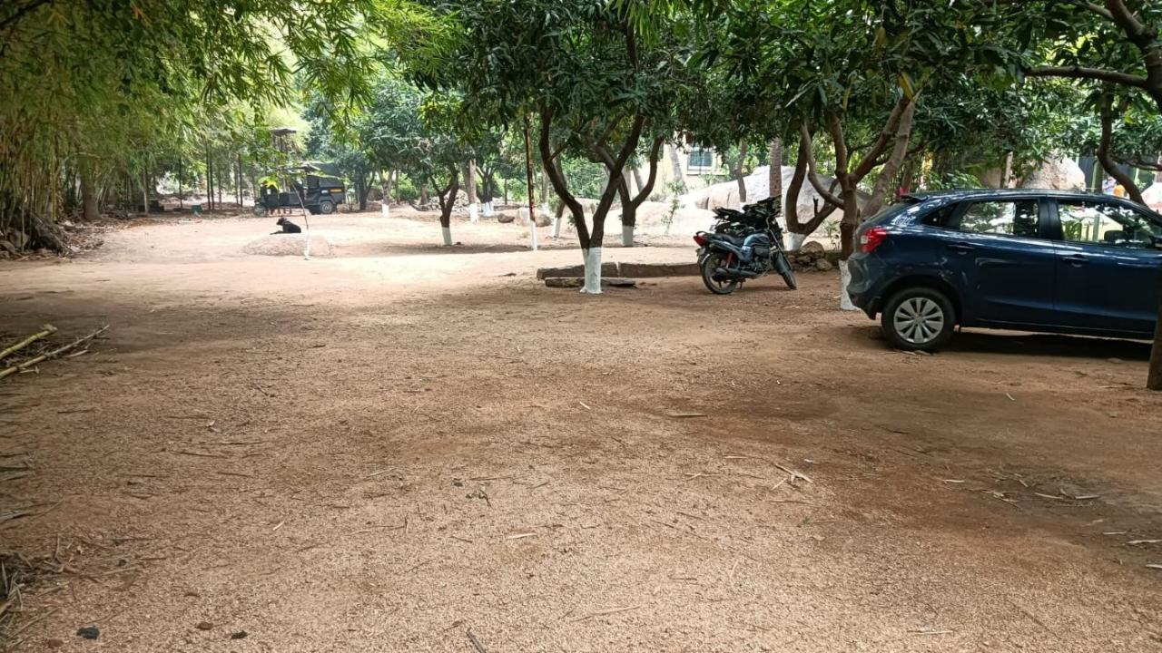 Shankar Homestay Хампи Екстериор снимка