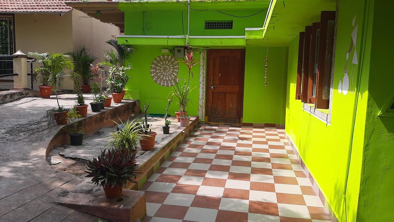 Shankar Homestay Хампи Екстериор снимка