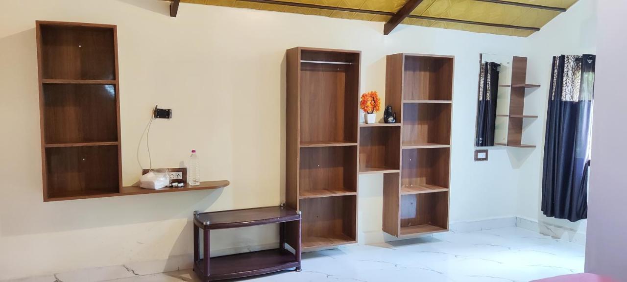 Shankar Homestay Хампи Екстериор снимка